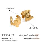 گوشواره طرح گل از استیل ضدزنگ با آبکاری طلای ۱۸ عیار برند J&D - تصویر 7