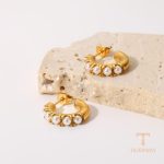 نمای مدل قفل و اتصالات گوشواره آبکاری طلای ۱۸ عیار کد JDE202199