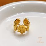 زاویه دیگر انگشتر استیل تیتانیومی آبکاری طلای ۱۸ عیار برند مایا استون کد MAYA-1601449326211