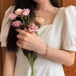 نمای نزدیک دستبند آبکاری طلای ۱۸ عیار نگین‌دار برند مایا استون کد B193
