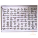 نمای نزدیک انگشتر آبکاری طلای ۱۸ عیار نگین اتمی برند مایا استون کد JZ100