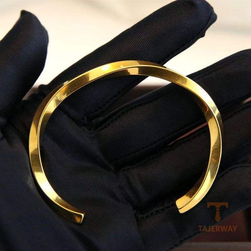 زاویه دیگر النگو استیل ضدزنگ آبکاری طلای ۱۸ عیار برند مایا استون کد MAYA-1601276157487