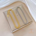 دستبند زنجیری استیل ضدزنگ آبکاری طلای ۱۸ عیار نگین‌دار برند مایا استون کد MY1021