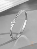 نمای بیشتر النگو نگین اتمی زنانه کد MYB2616