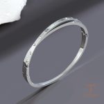 تصویر محصول النگو آبکاری طلای ۱۸ عیار نگین اتمی برند مایا استون کد MYB26234