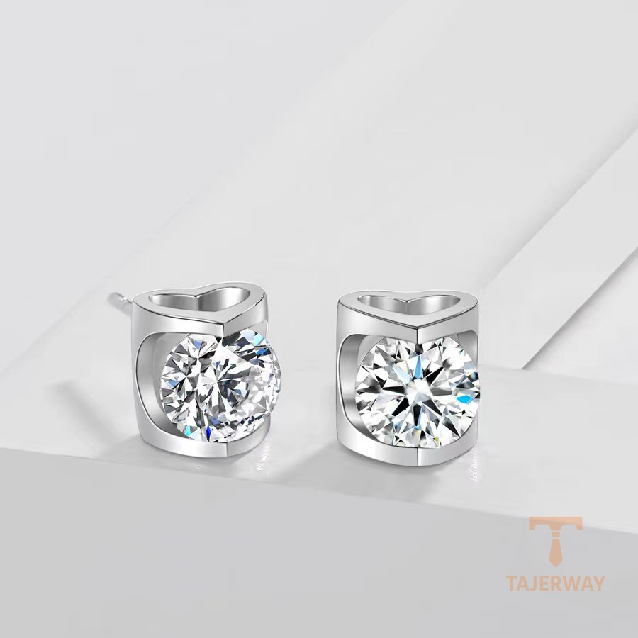 تصویر محصول گوشواره آبکاری طلای ۱۸ عیار نگین اتمی برند مایا استون کد MAYA-1601089215690