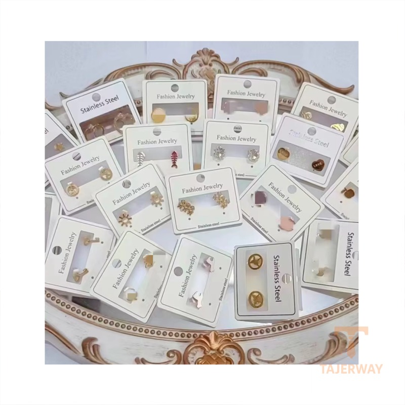 گوشواره استیل ضدزنگ آبکاری طلای ۱۸ عیار بدون نگین برند مایا استون کد MAYA-1600974129035