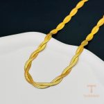 ست گردنبند و دستبند از استیل ضدزنگ با آبکاری طلای ۱۸ عیار برند مایا استون - تصویر 8