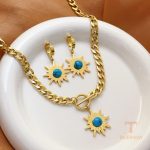 زاویه دیگر ست استیل ضدزنگ آبکاری طلای ۱۸ عیار برند مایا استون کد MYN1238