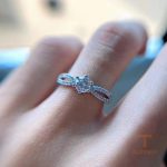 جزییات رکاب و طراحی انگشتر آبکاری طلای سفید (رادیوم) کد MAYA-1601080897398
