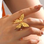 ست استیل ضدزنگ آبکاری طلای سفید (رادیوم) نگین‌دار برند مایا استون