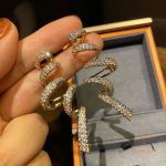 گوشواره میخی طرح دایره‌ای با نگین اتمی از مس ضد حساسیت و آبکاری طلای ۱۸ عیار و رادیوم برند مایا استون - تصویر 7