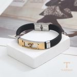 زاویه دیگر دستبند استیل ضدزنگ آبکاری طلای ۱۸ عیار برند مایا استون کد MAYA-1601536300600