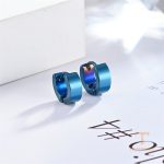 گوشواره ایرکاف مینیمال از استیل ضدزنگ با آبکاری طلای ۱۸ عیار برند مایا استون - تصویر 8