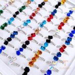 انگشتر فلز آلیاژی (Alloy) آبکاری طلای سفید (رادیوم) نگین اتمی و سنگ درخشان برند مایا استون کد MAYA-1601076575502