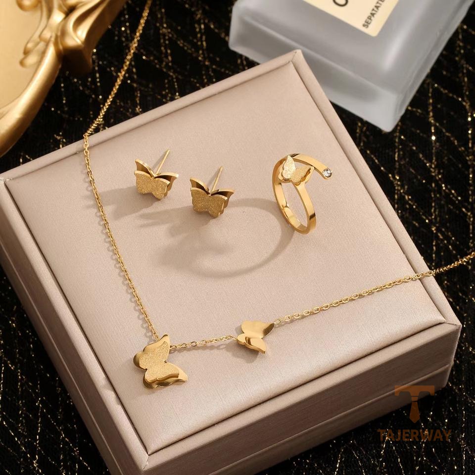 گوشواره استیل ضدزنگ آبکاری طلای ۱۸ عیار نگین‌دار برند مایا استون کد MAYA-1601164179898