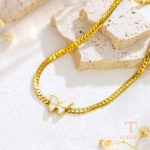 زاویه دیگر گوشواره استیل ضدزنگ آبکاری طلای ۱۸ عیار برند مایا استون کد MAYA-1601386308375