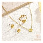 گوشواره استیل ضدزنگ آبکاری طلای ۱۸ عیار نگین‌دار برند مایا استون کد MAYA-1601388113679