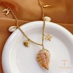 تصویر محصول گوشواره طرح دریایی آبکاری طلای ۱۸ عیار برند مایا استون کد MAYA-1601517883166